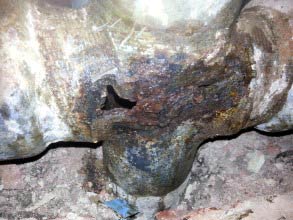 受腐蚀的污水管